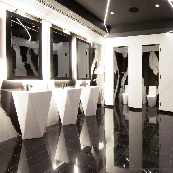 Della Bathroom Luxury Toilets Classe Collection