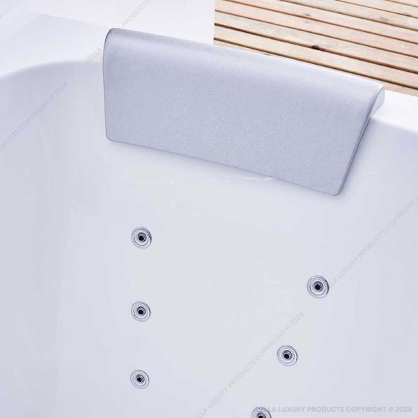 Della Luxury Jacuzzi Cristallo Collection