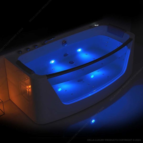 Della Luxury Jacuzzi Cristallo Collection