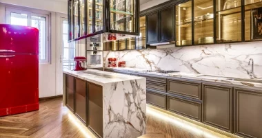 Della Luxury Kitchen